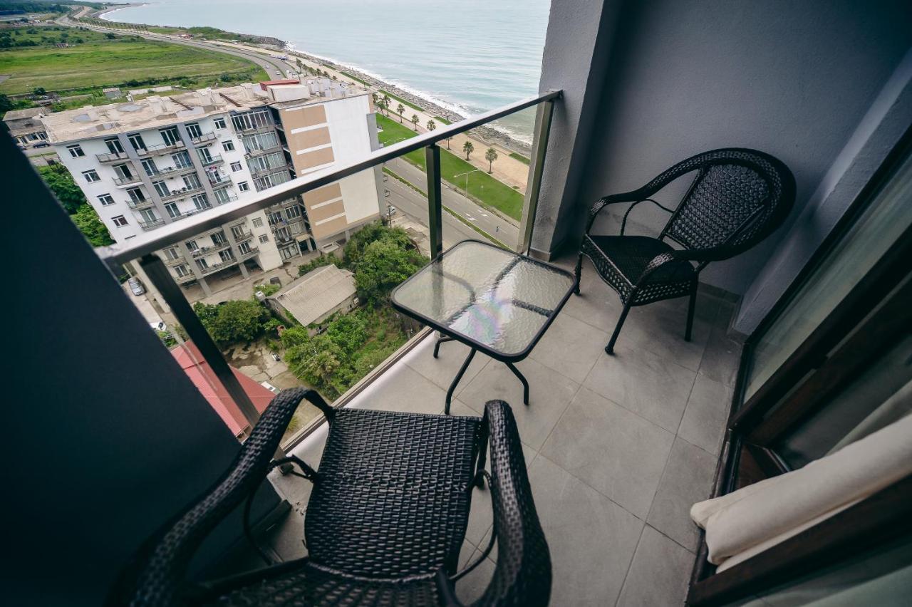 Rumi Hotel Batumi Exterior photo