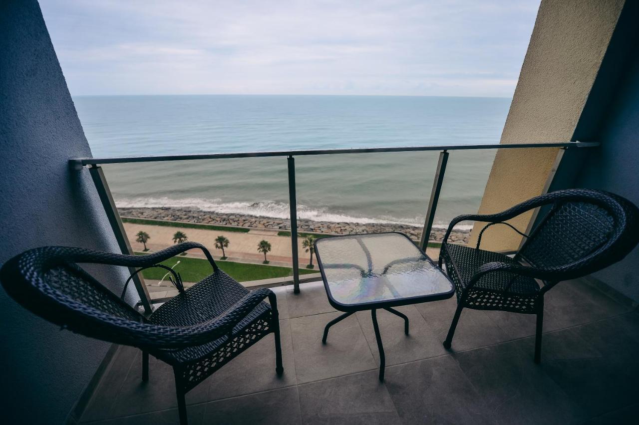 Rumi Hotel Batumi Exterior photo